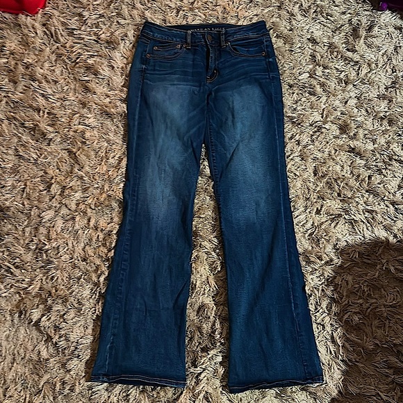 American Eagle Favorite Boyfriend - Picture 1 of 11